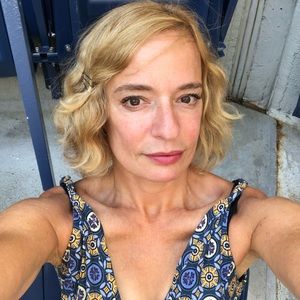 Meet your Posher, Linda